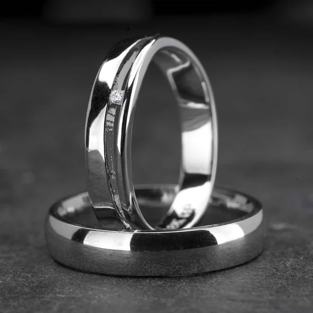 Vestuviniai žiedai su Briliantu "Klasika 8"