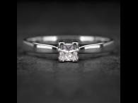 Sužadėtuvių žiedas su Deimantu "Princess 50"