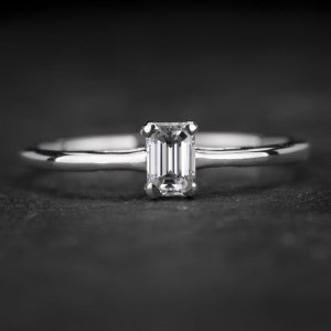 Sužadėtuvių žiedas su Deimantu "The Diamond 61"