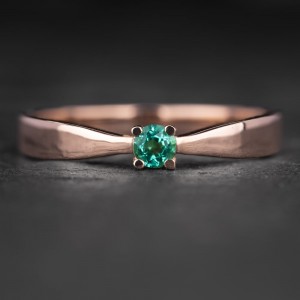Sužadėtuvių žiedas su Smaragdu "The Elegance 92"