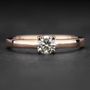 Sužadėtuvių žiedas su Briliantu "The Diamond 81"