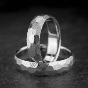 Vestuviniai žiedai "Kaltiniai 3"