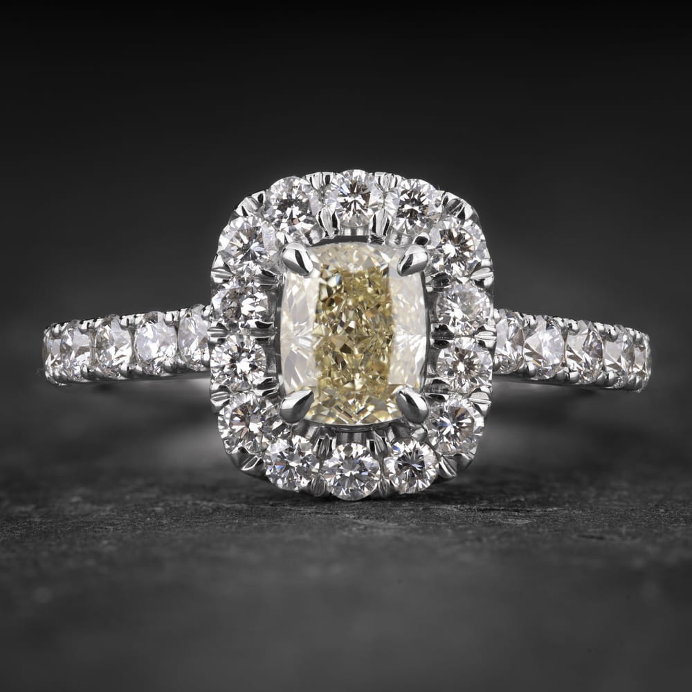 Auksinis žiedas su Deimantais "Tiara 40"