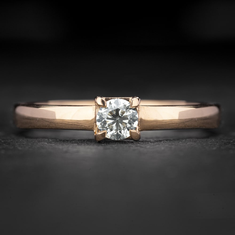 Auksinis žiedas su Deimantu "The Diamond 100"