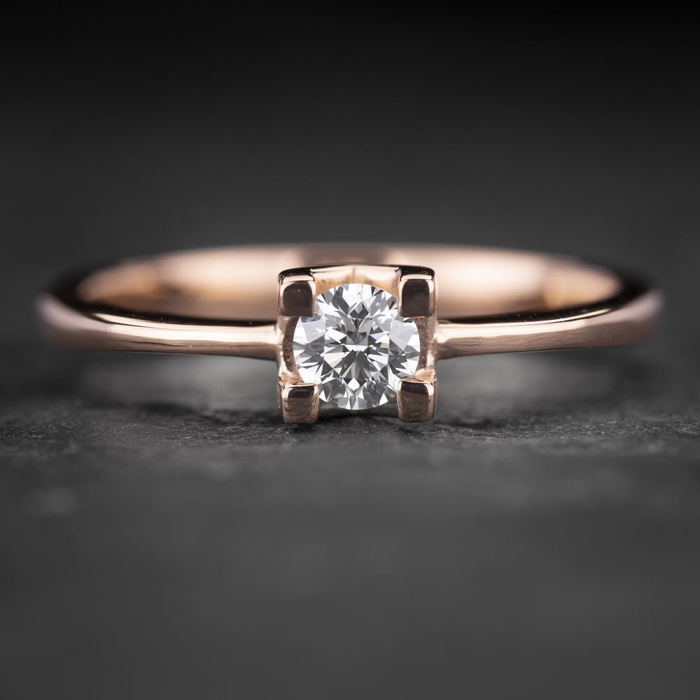 Sužadėtuvių žiedas su Briliantu "The Diamond 104"