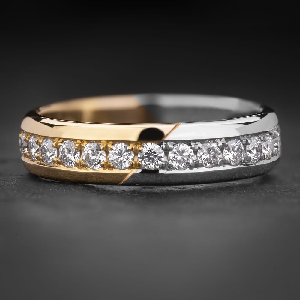 Auksinis žiedas su Briliantais "Deimantinė Juostelė 2"