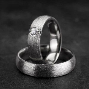 Vestuviniai žiedai su Briliantu "Klasika 3-1"
